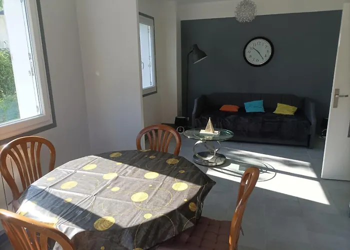 Apartamento Plain Pied Proche De La *